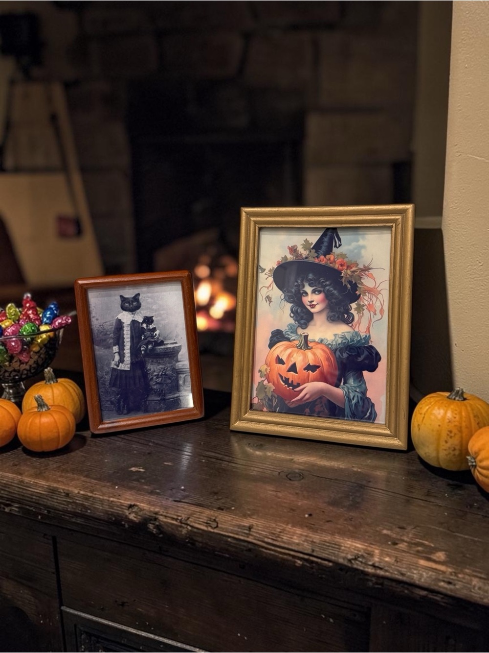 Vintage Wood Picture Frame’s  with Halloween Art